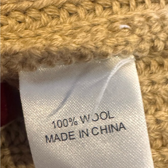 NWOT Tuckernuck Camel Cable Knit Wool Sweater | Size L | Classic Preppy - Picture 6 of 6